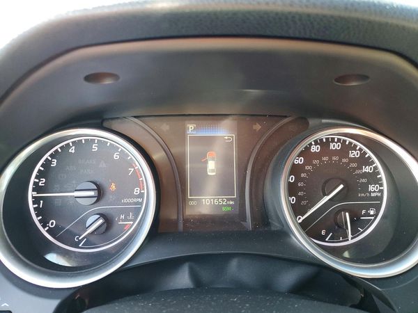 2018 TOYOTA CAMRY