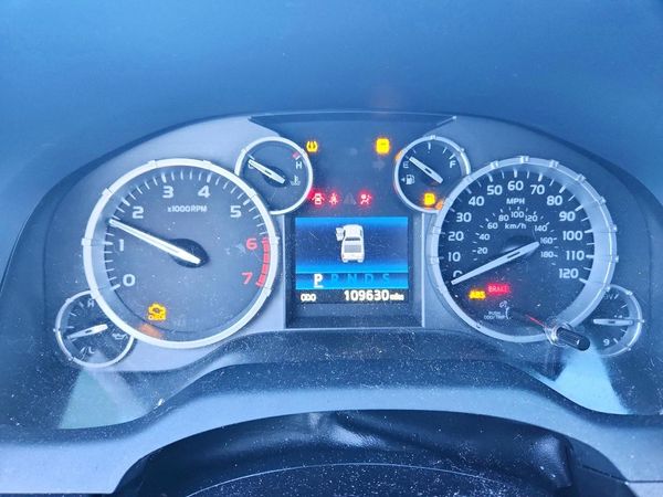 2014 TOYOTA TUNDRA SR5