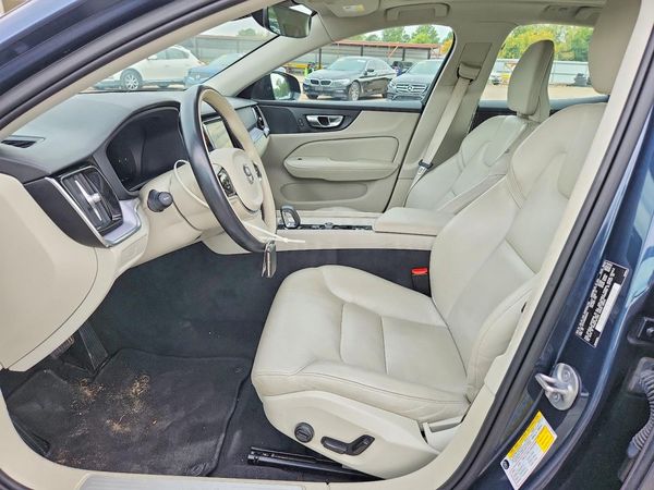 2024 VOLVO S60
