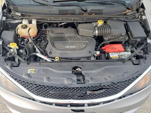 2017 CHRYSLER PACIFICA