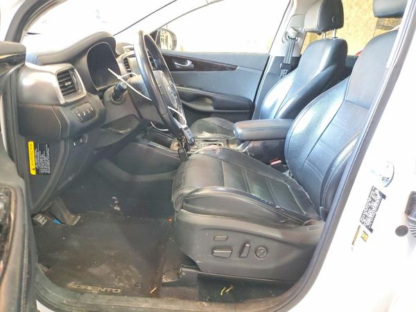 2018 KIA SORENTO