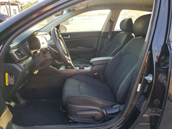 2017 KIA OPTIMA