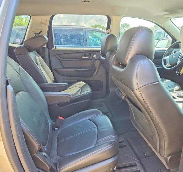2016 CHEVROLET TRAVERSE 2LT