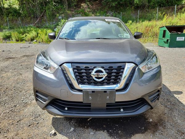2020 NISSAN KICKS