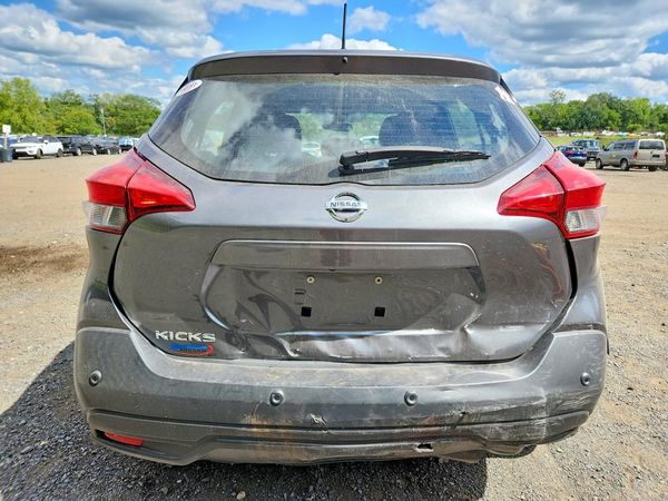 2020 NISSAN KICKS
