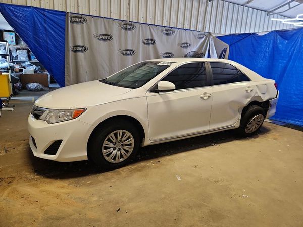 2012 TOYOTA CAMRY