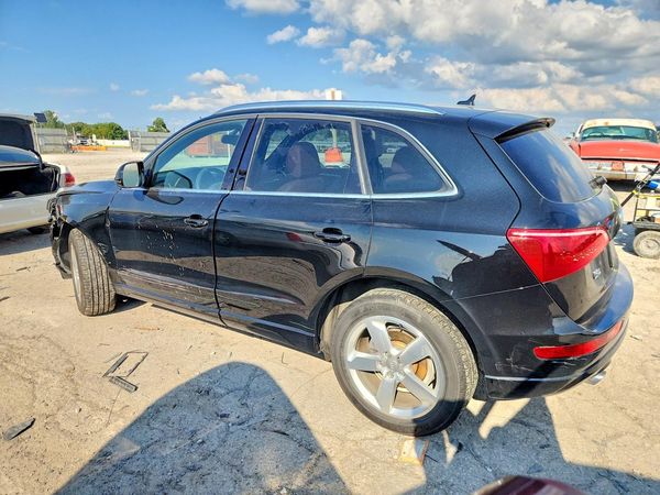 2012 AUDI Q5