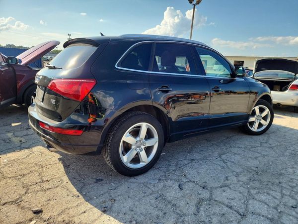 2012 AUDI Q5