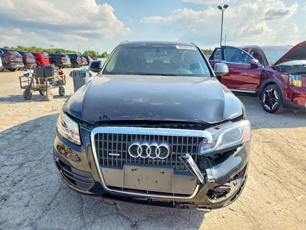 2012 AUDI Q5