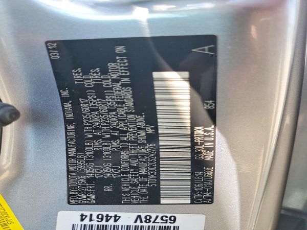 2012 TOYOTA SIENNA
