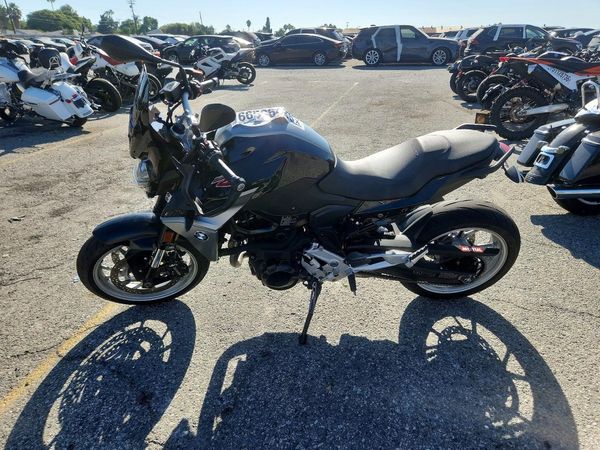 2020 BMW F 900 R — LSDT