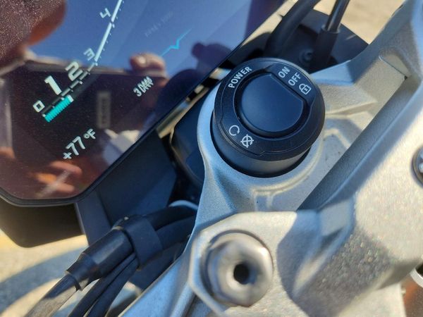 2020 BMW F 900 R — KEYF
