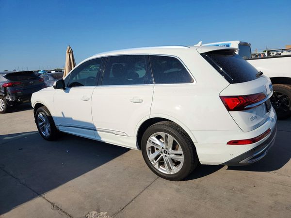 2021 AUDI Q7