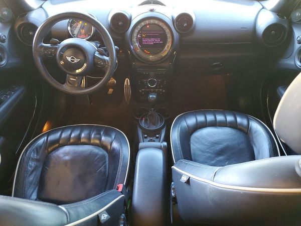 2014 MINI COOPER