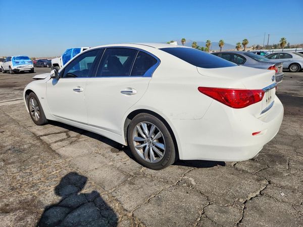 2017 INFINITI Q50