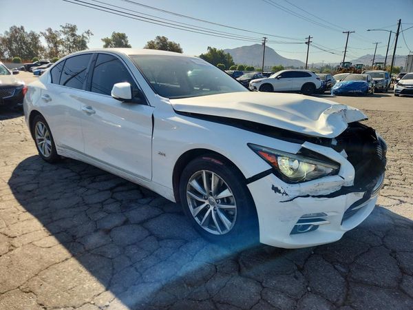 2017 INFINITI Q50