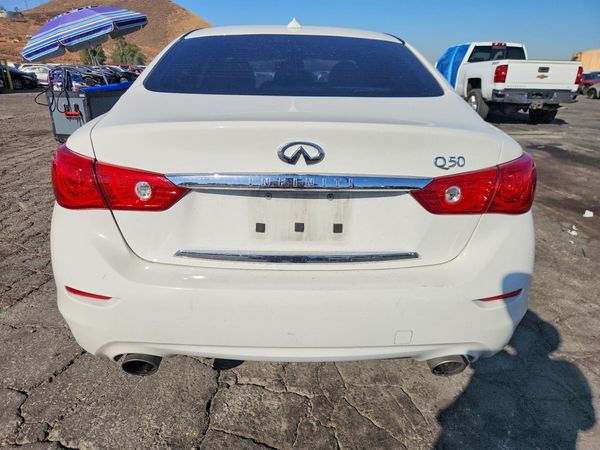 2017 INFINITI Q50
