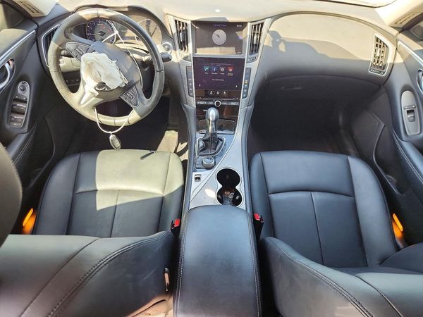2017 INFINITI Q50