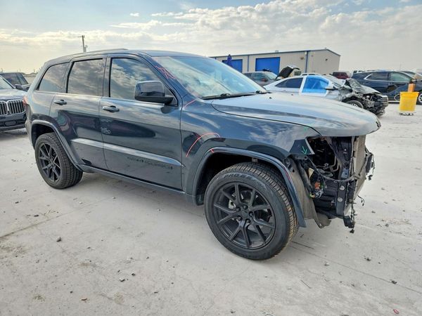 2017 JEEP GRAND CHEROKEE Laredo