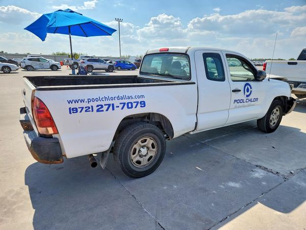 2014 TOYOTA TACOMA Delux Grade