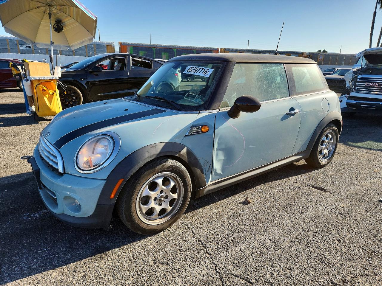 2013 MINI COOPER
