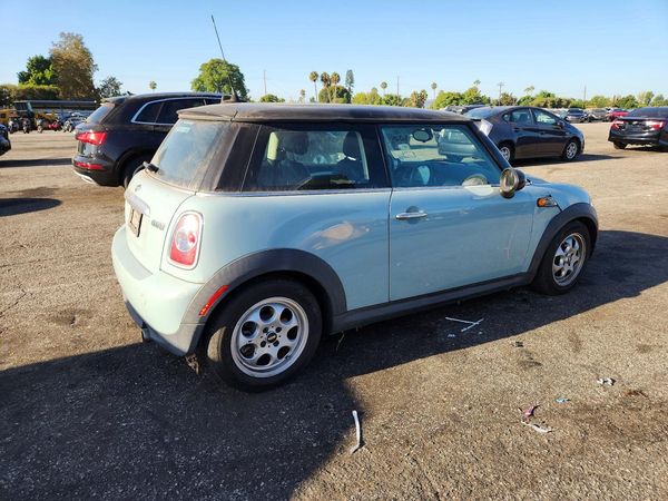 2013 MINI COOPER