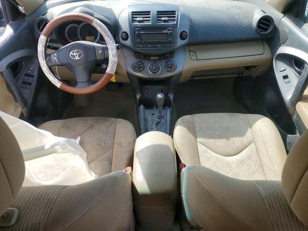 2012 TOYOTA RAV4 Standard