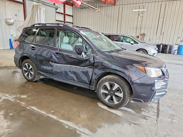2018 SUBARU FORESTER Limited