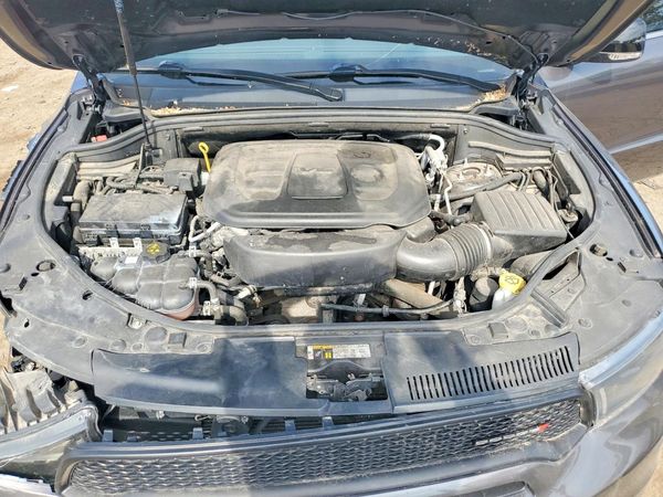 2019 DODGE DURANGO GT — Engine bay
