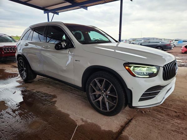 2022 MERCEDES-BENZ GLC