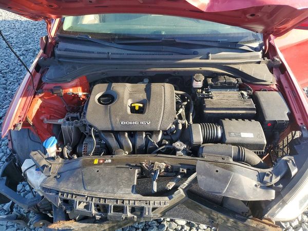 2017 HYUNDAI ELANTRA SE Base