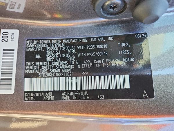 2024 TOYOTA SIENNA Limited