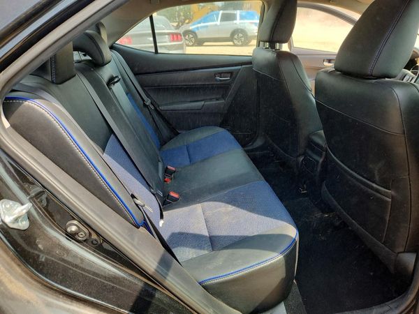 2017 TOYOTA COROLLA