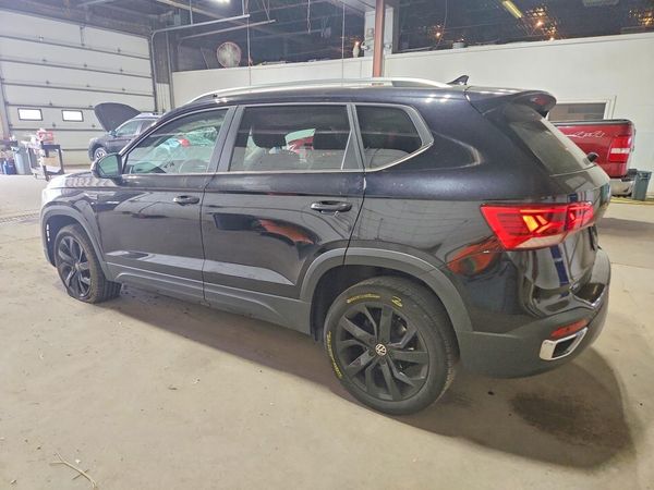 2022 VOLKSWAGEN TAOS