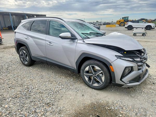 2026 HYUNDAI TUCSON SEL Convenience — Passenger 3/4