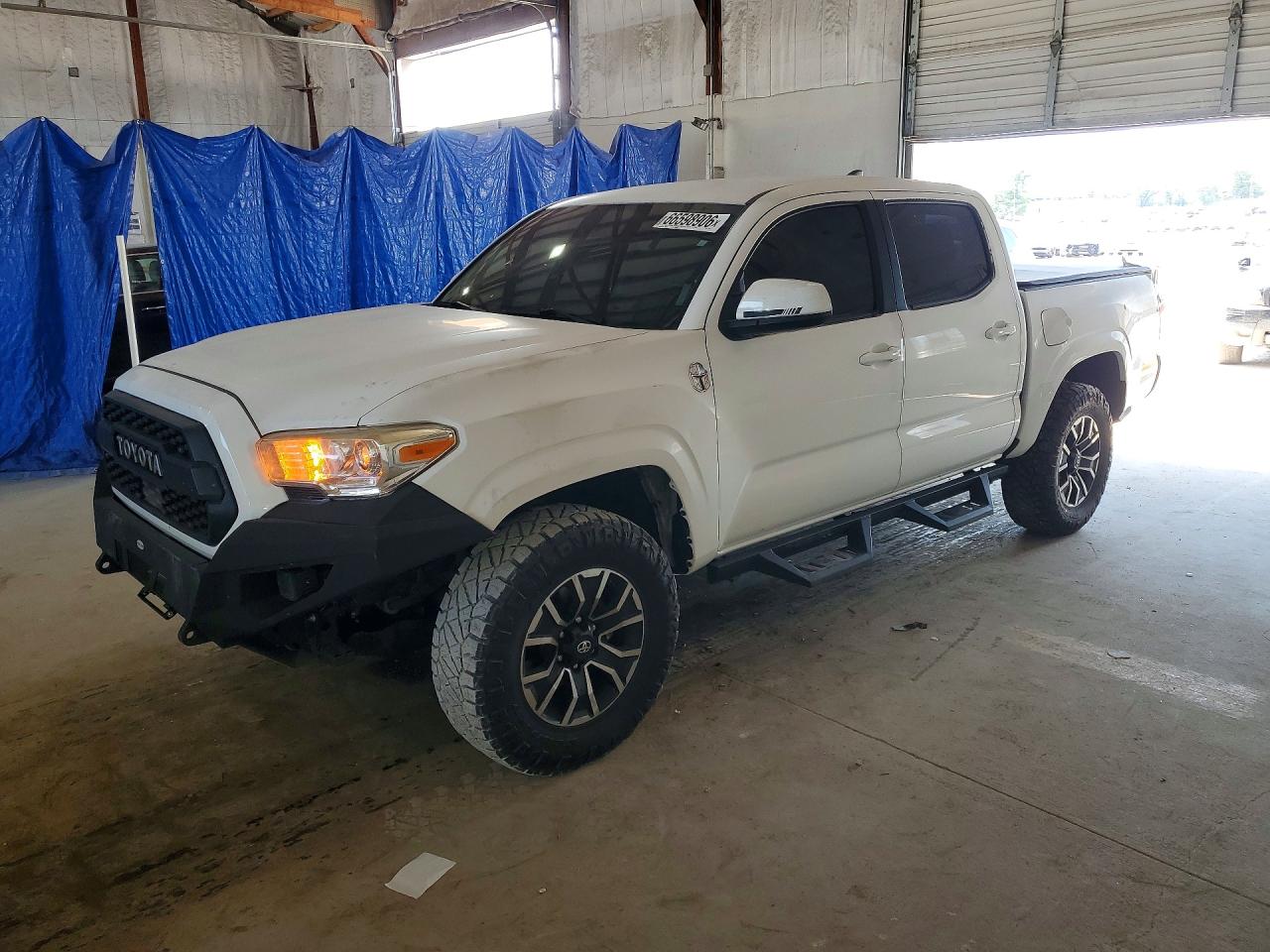 2018 TOYOTA TACOMA