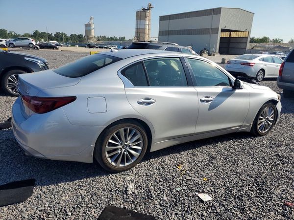2018 INFINITI Q50