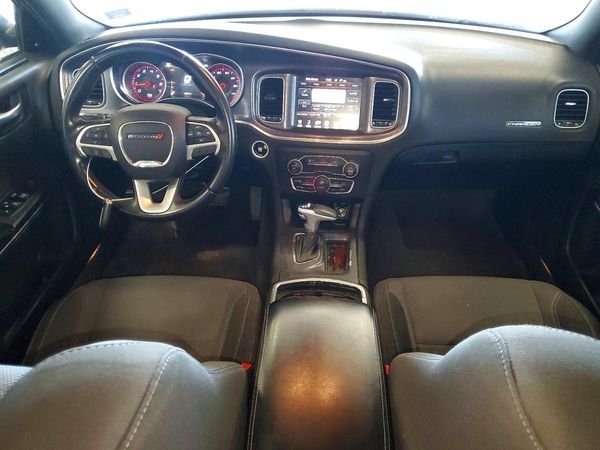 2016 DODGE CHARGER SXT