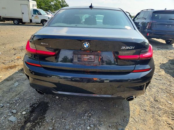 2021 BMW 330XI xDrive