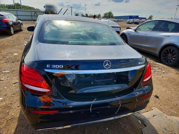 2019 MERCEDES-BENZ E300 E300-4M