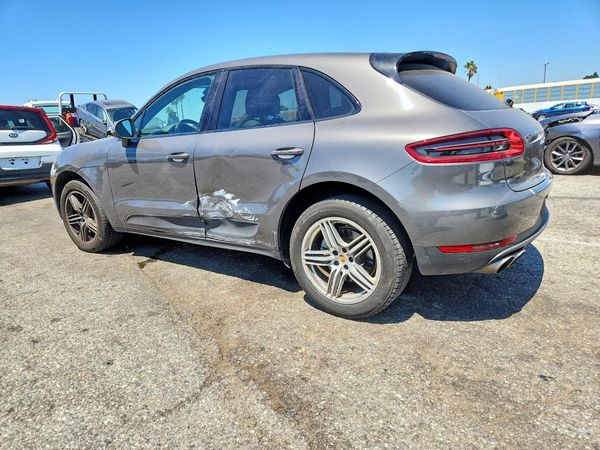2018 PORSCHE MACAN Macan S