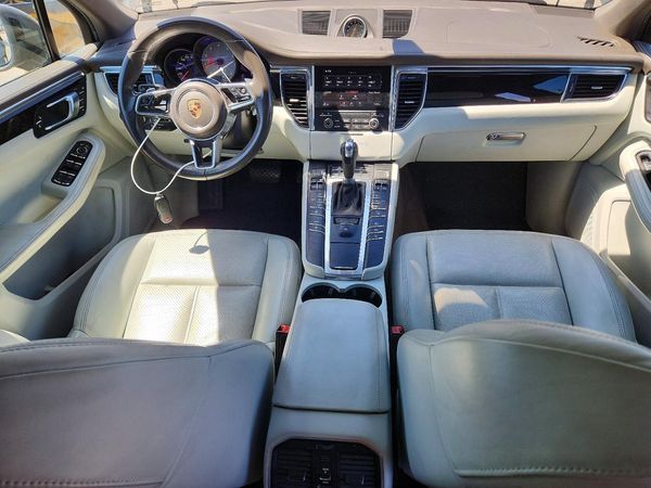 2018 PORSCHE MACAN Macan S