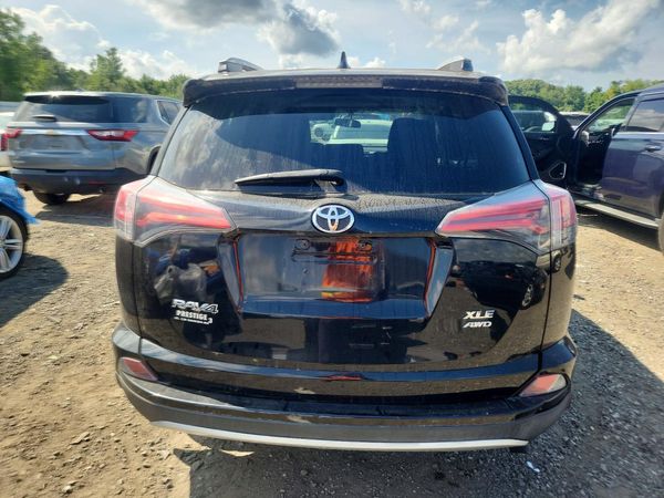 2016 TOYOTA RAV4