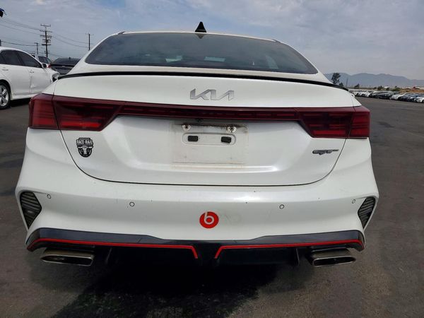 2022 KIA FORTE GT