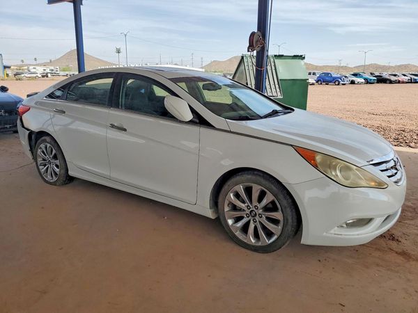 2013 HYUNDAI SONATA