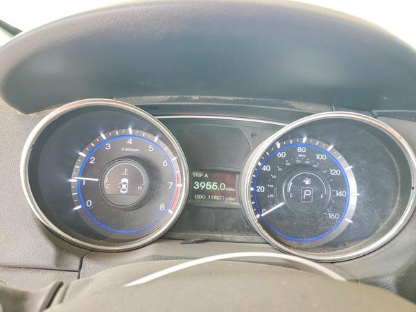2013 HYUNDAI SONATA