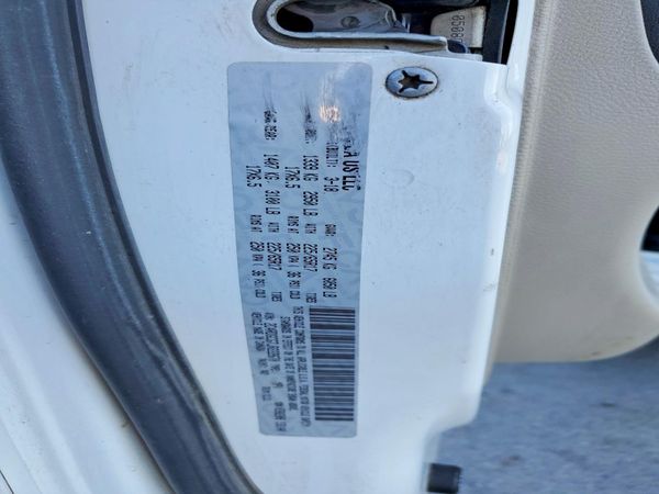 2018 DODGE GRAND CARAVAN SXT — VINS