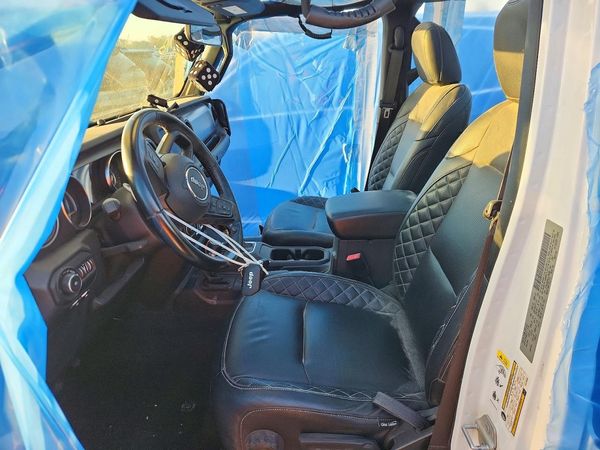 2020 JEEP WRANGLER UNLIMITED Unlimited Sport — DENT