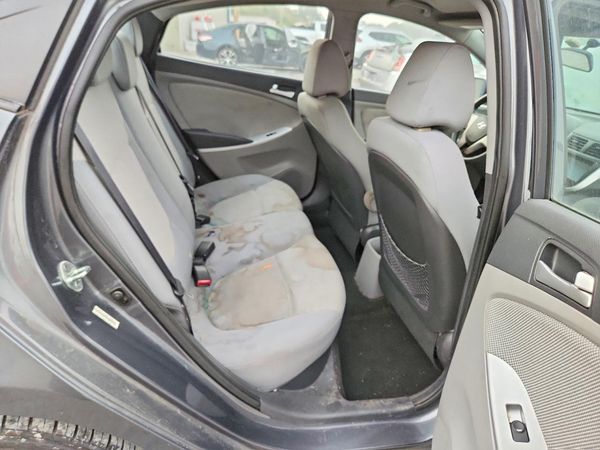 2013 HYUNDAI ACCENT GLS, GS