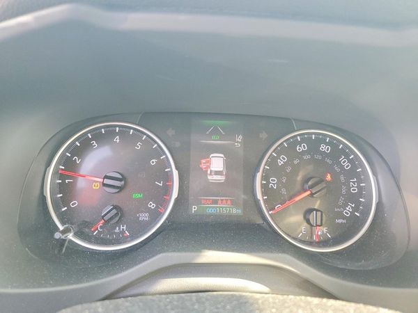 2019 TOYOTA RAV4 LE